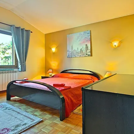 Casa Diana Kaštelir