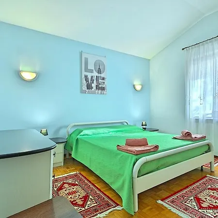 Casa Diana Feriehus *